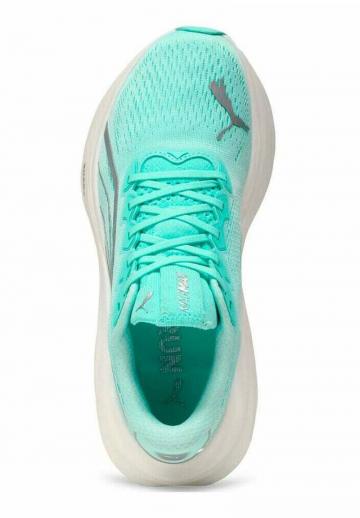 Беговые кроссовки