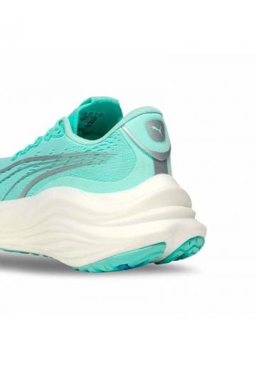 Беговые кроссовки