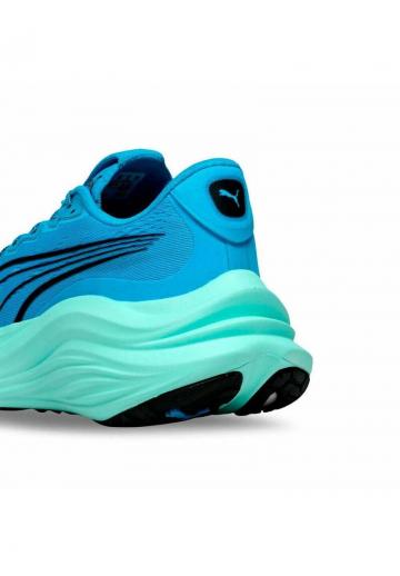 Беговые кроссовки