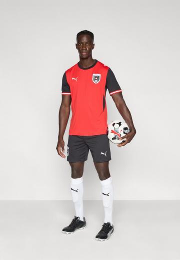 Спортивныве шорты