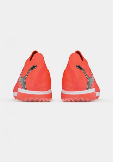 Футбольные бутсы