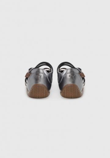 Спортивные балетки