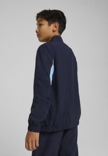 Спортивная куртка