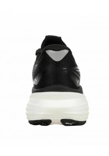 Беговые кроссовки