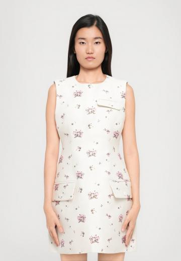 Пляжное платье