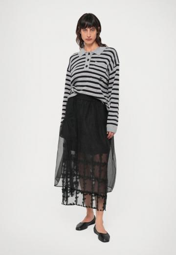 Пуловер с коротким рукавом