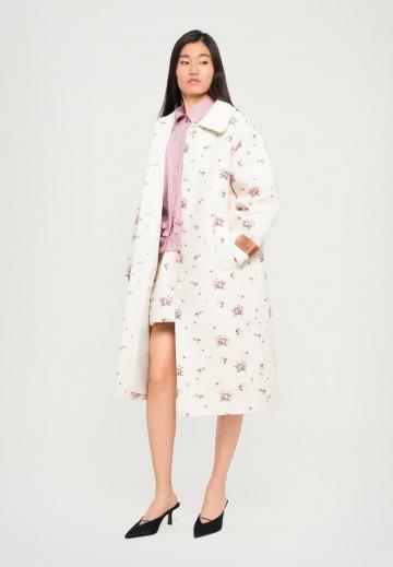 Шерстяное пальто