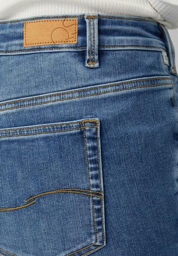 Клешеные джинсы