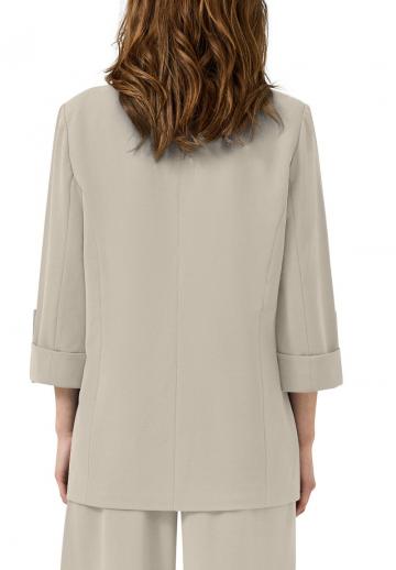 Короткое пальто