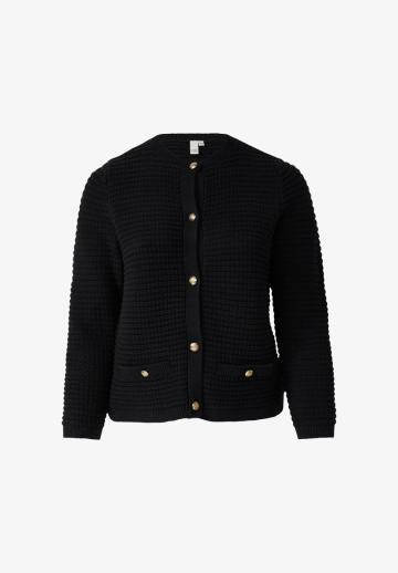 Вязаная кофта