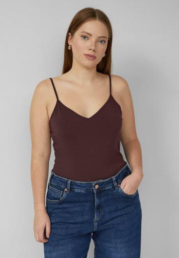 Топ на бретельках