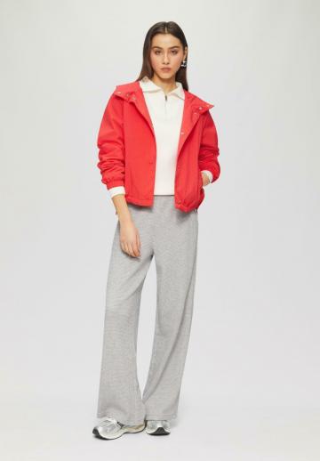 Куртка с накладнымит карманами