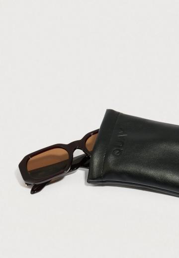 Солнечные очки