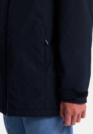 Спортивная куртка