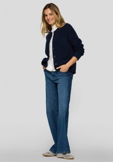 Вязаная кофта