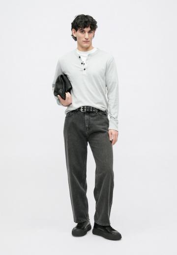 Прямые джинсы