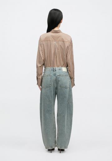 Свободные джинсы