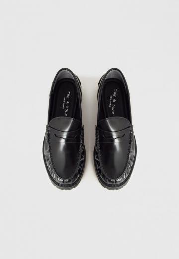 Полуботинки