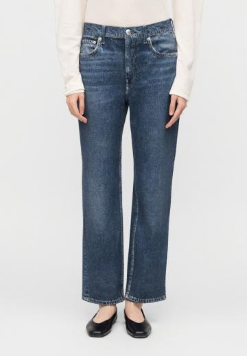 Прямые джинсы