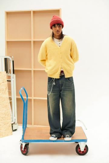 Прямые джинсы