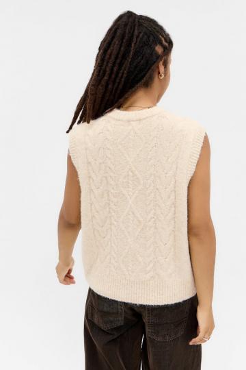 Пуловер без рукавов