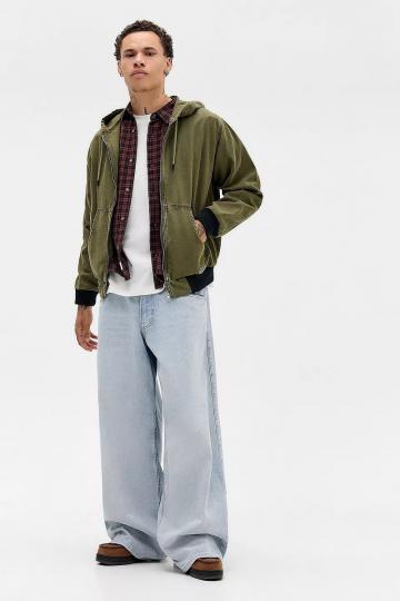 Прямые джинсы