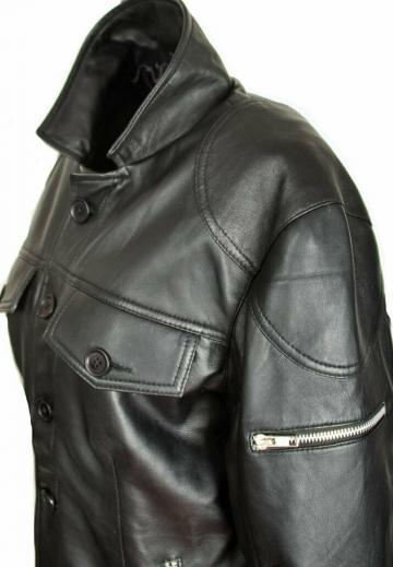 Кожаная куртка