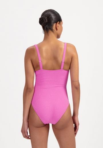 Слитный купальник