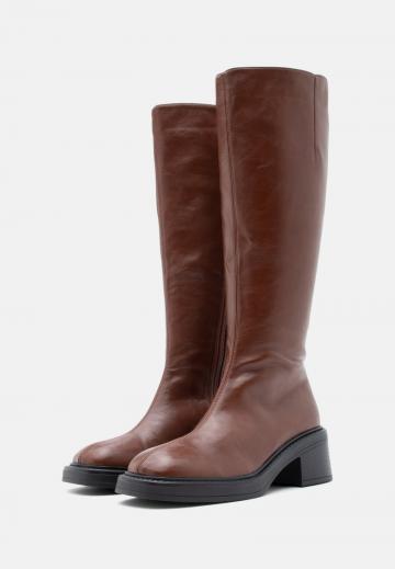 Сапоги на платформе