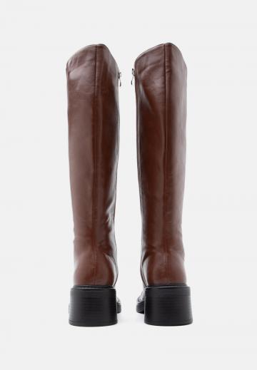 Сапоги на платформе