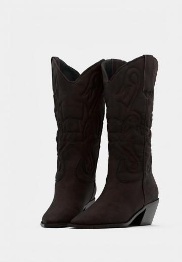 Ковбойские сапоги