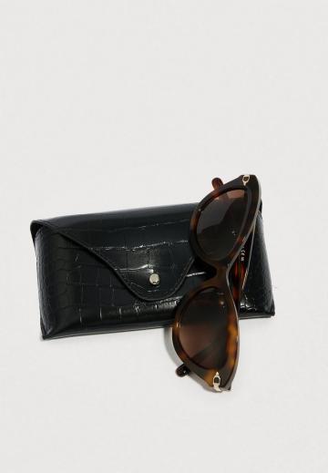 Солнечные очки