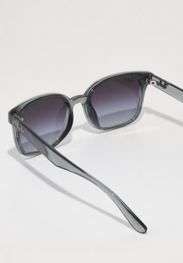 Солнечные очки