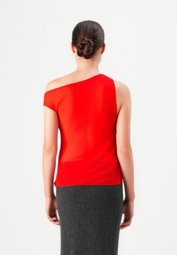 Блузка без рукавов