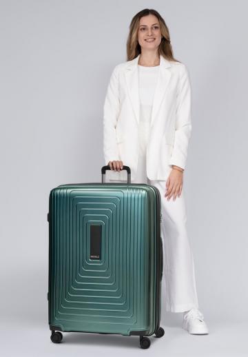 Чемодан на колесах