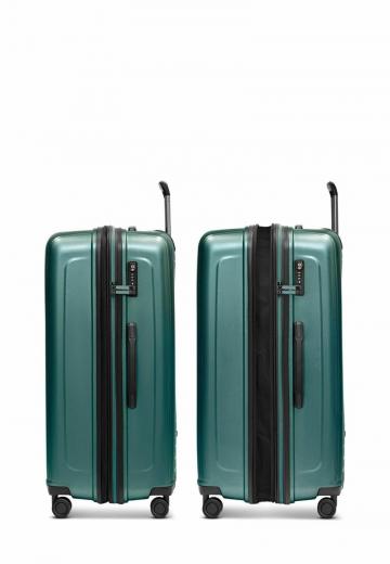 Чемодан на колесах