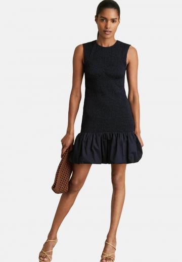 Короткое платье