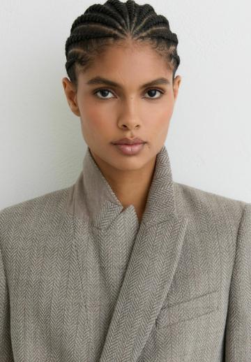 Шерстяное пальто