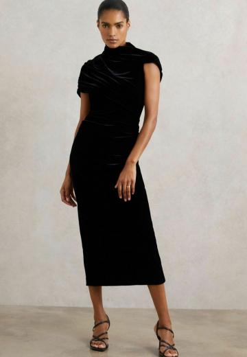 Платье футляр