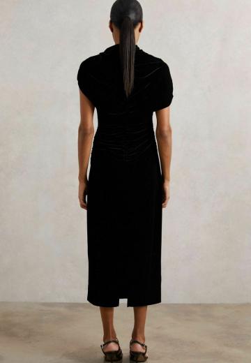 Платье футляр