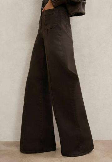 Клешеные джинсы