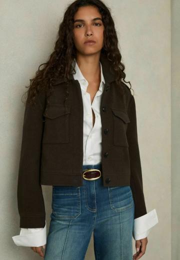 Куртка с накладнымит карманами