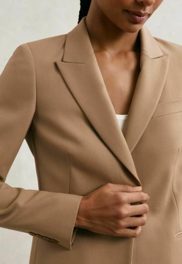 Длинный блейзер