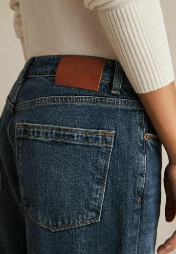 Прямые джинсы