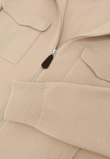 Вязаная кофта