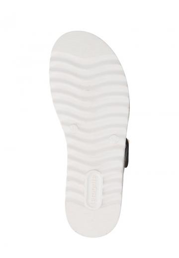 Босоножки на танкетке