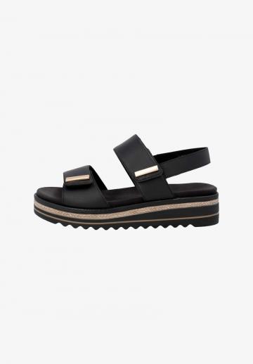 Босоножки на платформе