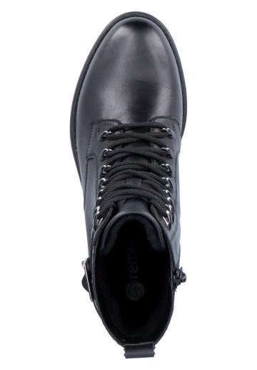 Ботинки на шнуровке