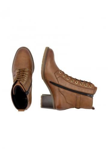 Зимние ботинки