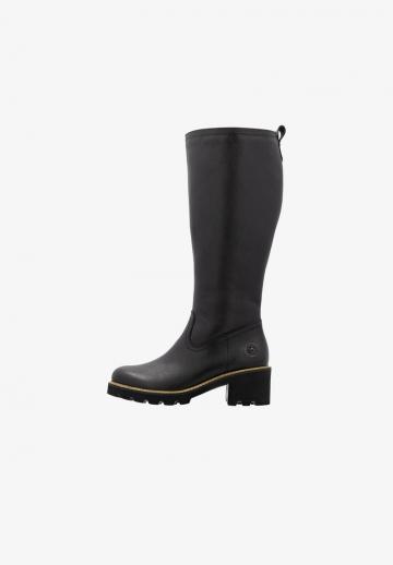 Зимние ботинки